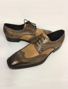 Mens Two Tone Wingtip Lace Up Shoes